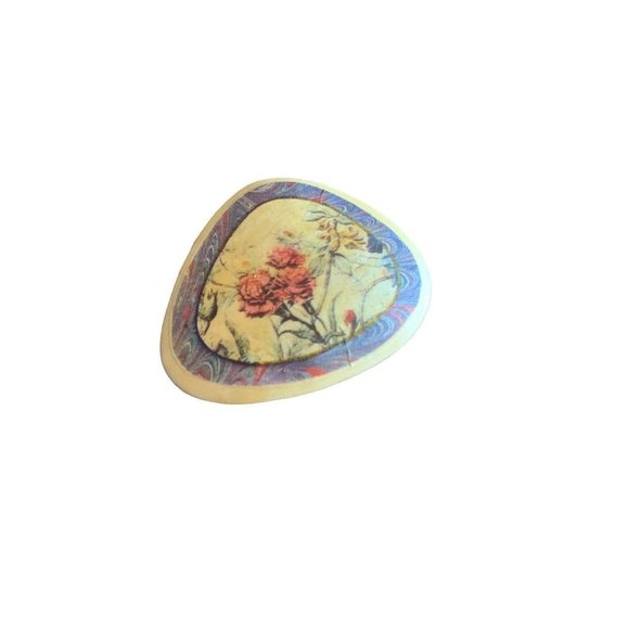 Singed Shell with Applique Floral Design 1 5/8" - Picture 1 of 6